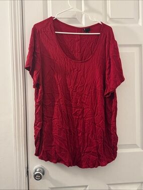 Torrid Everyday Scoop Neck Women's Top in Deep Red